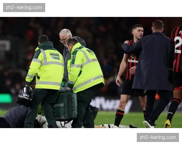 维拉中场铁三角集体伤停 埃梅里被迫启用后备方案应对强敌